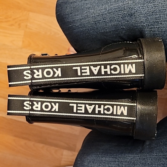 Michael Michael Kors Tavie combat rain boots. Size 7 - Picture 3 of 7